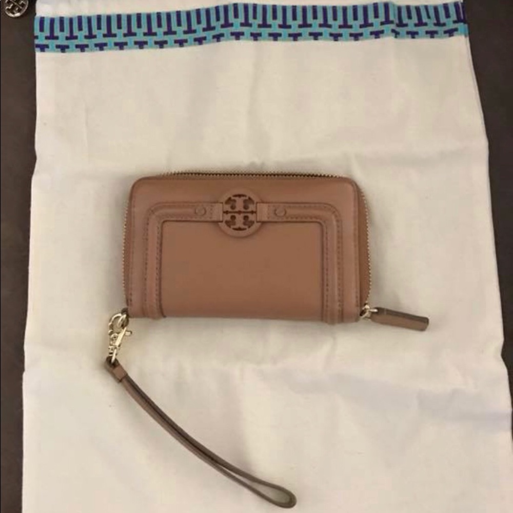 Tory Burch Wristlet Wallet